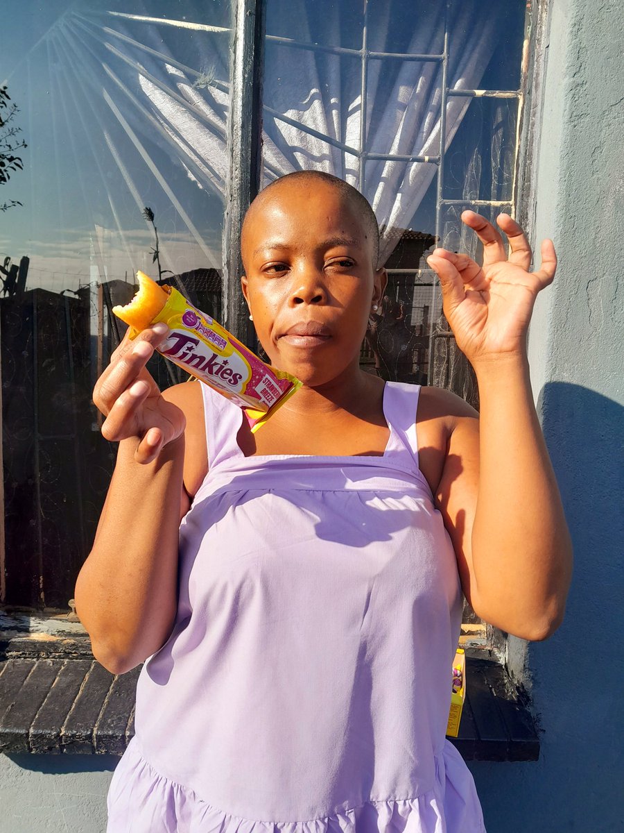 tsholo1818's tweet image. 😋 😋 😋 😋 
 #DistractinglyDelicious