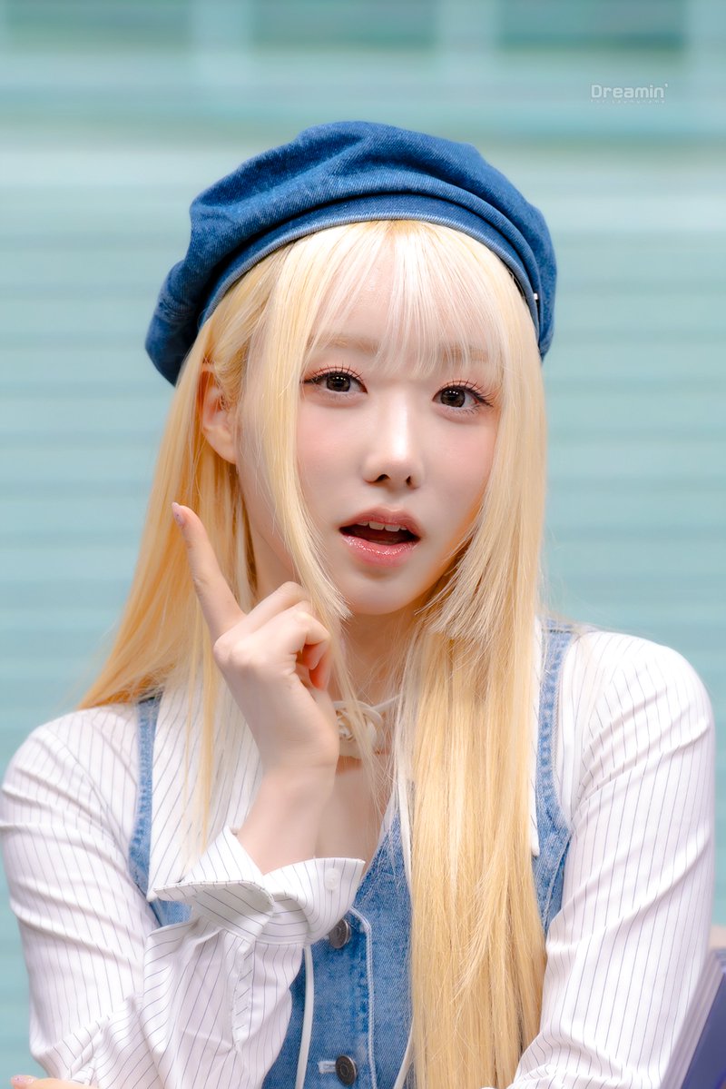 260314 메이

빤히😳

#세이마이네임 #메이 #メイ
#Mei #Saymyname