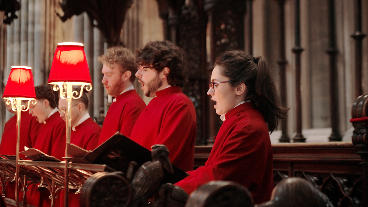 Exeter Cathedral tweet media