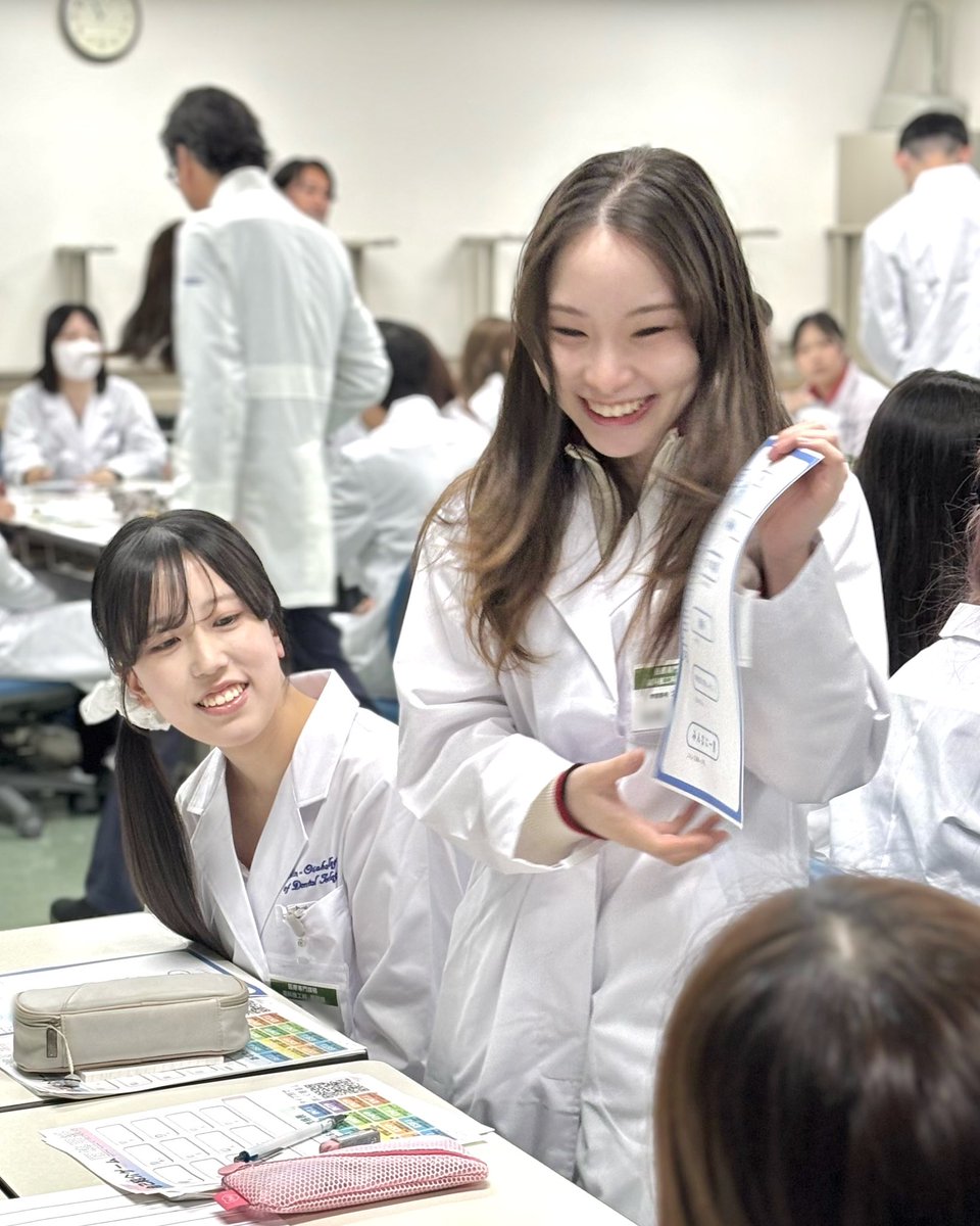 新大阪歯科技工士専門学校 tweet media
