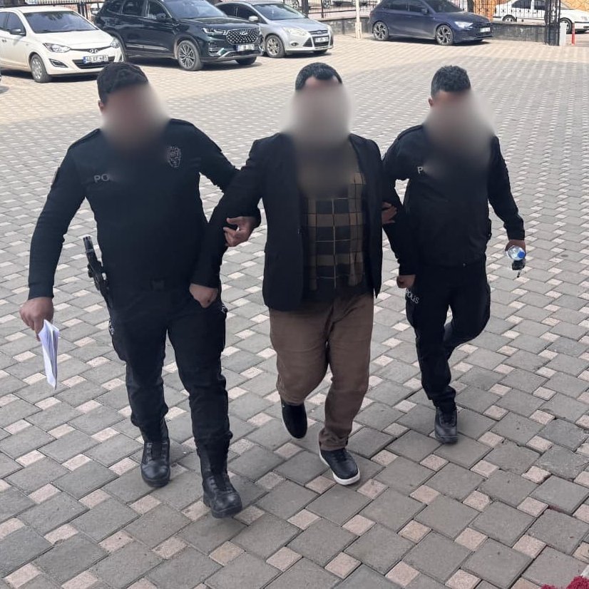 Boşuna Tıklama tweet media