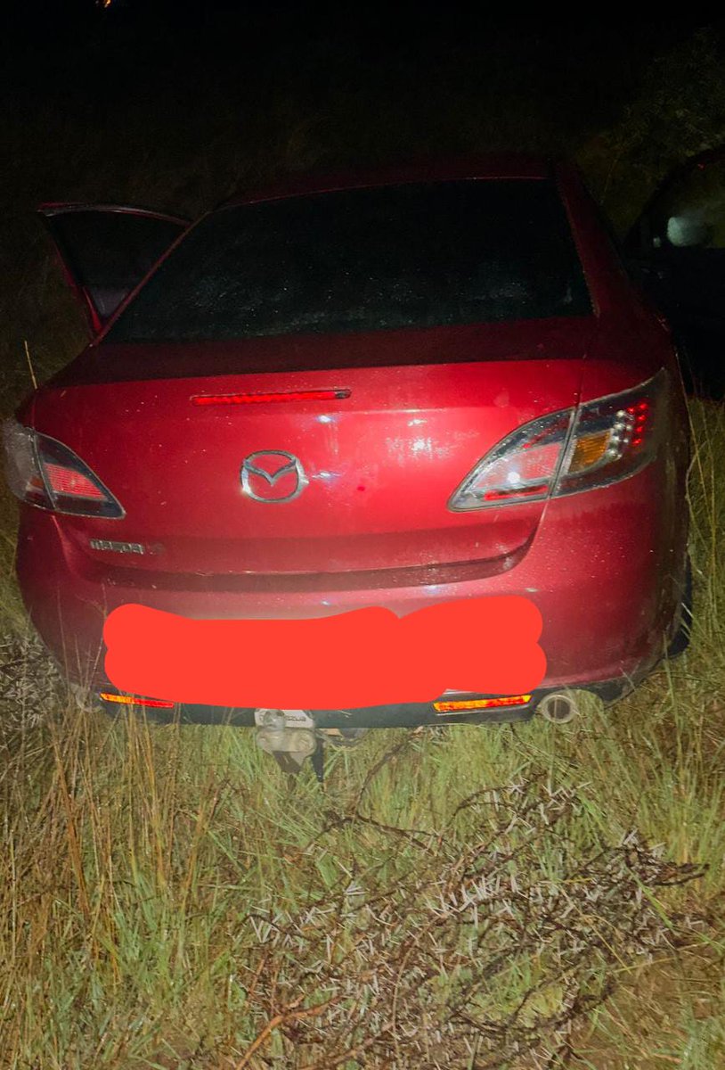 SAPoliceService's tweet image. #sapsLIM Ongoing ops by #SAP in Limpopo to combat the proliferation of illicit cigarettes have resulted in significant successes in both the Waterberg District and Polokwane respectively.

In the Waterberg District, a 32yr-old male suspect was arrested at Shongoane 2 village