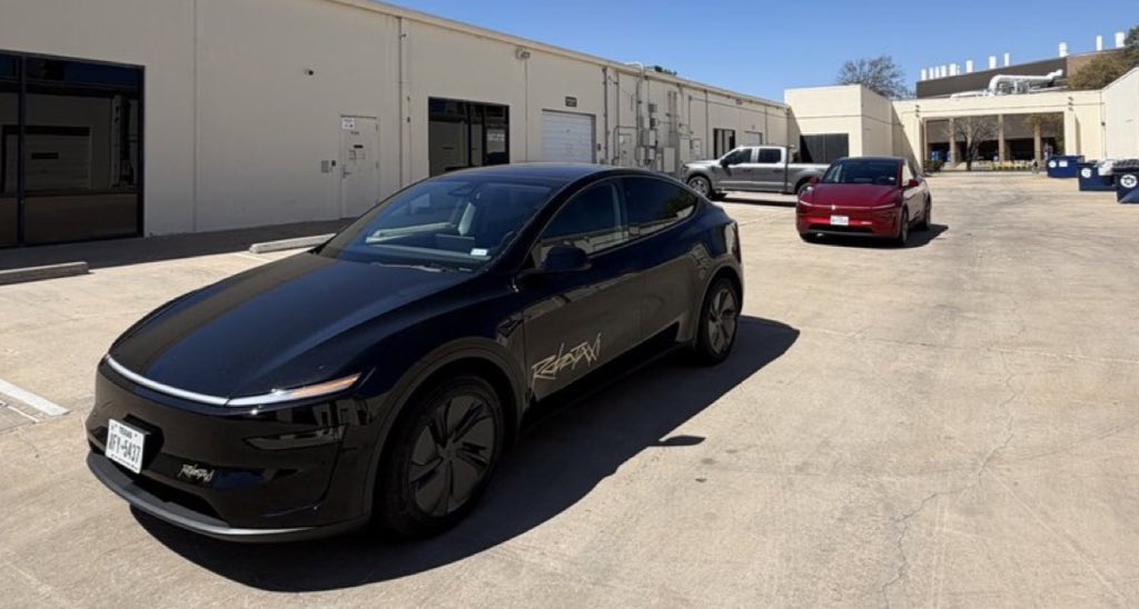 Overly Trev tweet media