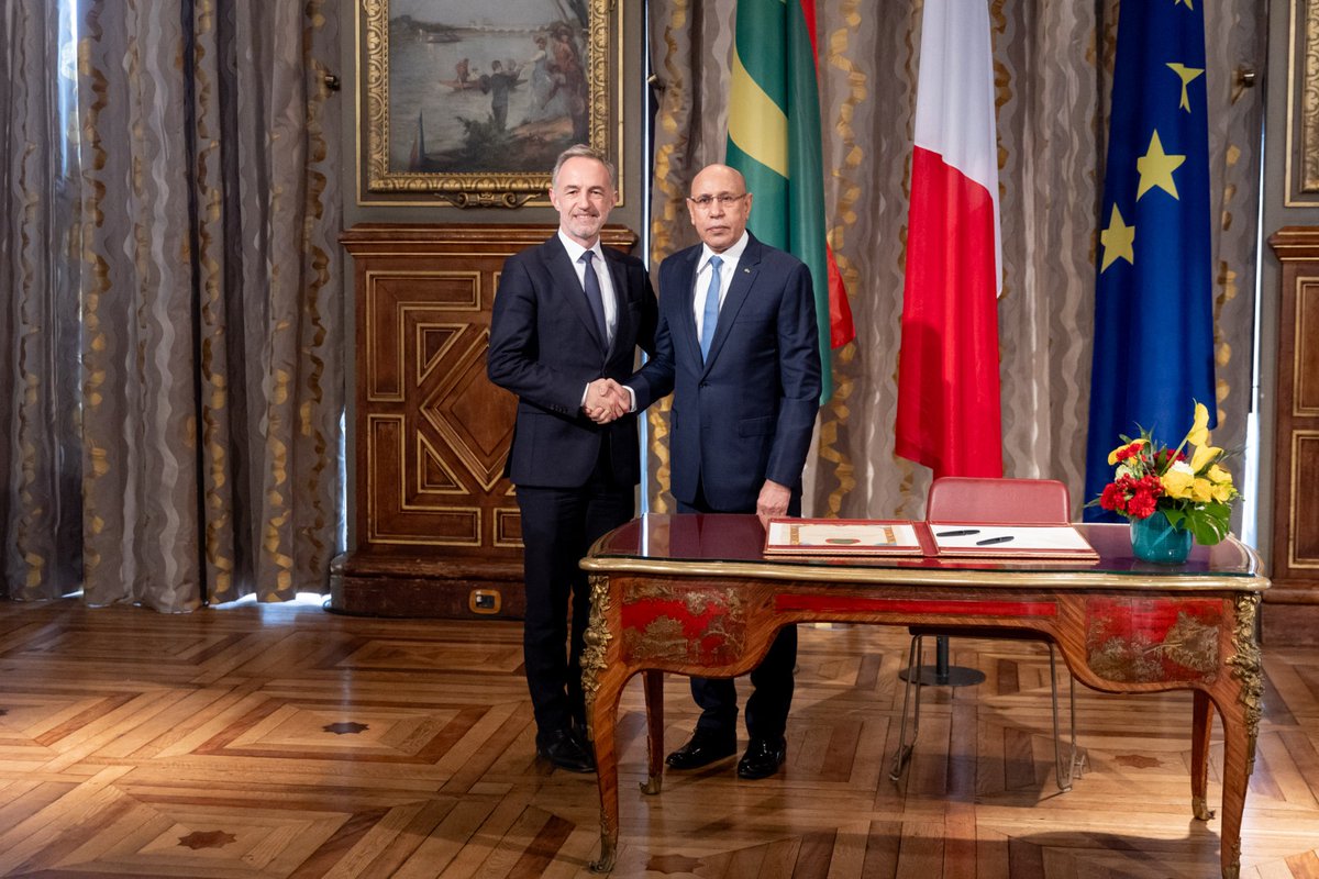 Emmanuel Grégoire tweet media