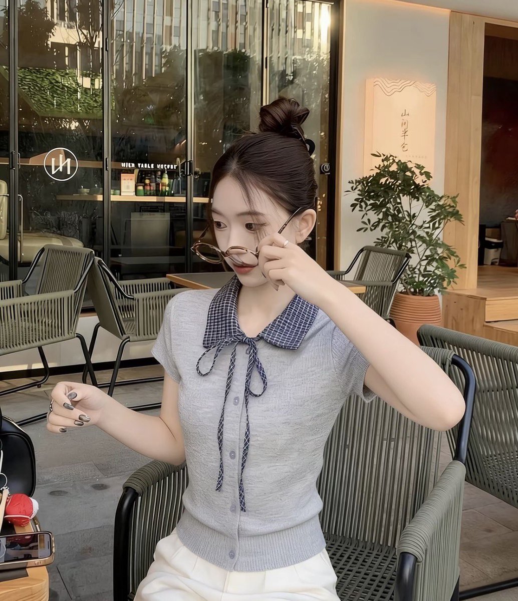 sshineml's tweet photo. (New ไม่เคยใส่) เสื้อคอปกโปโล ผูกโบว์ สีเทาอ่อน size M

🍒100 ส่งฟรี https://t.co/HwkiY1hHdf