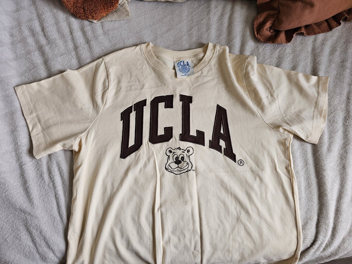 ucla_gymfan123 tweet media