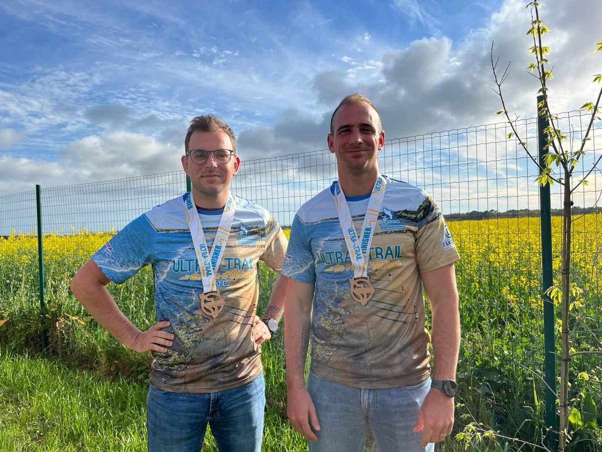 ecolegenie49's tweet image. 🏃‍♂️💥 Engagement et solidarité !

Les SCH Matthieu &amp;amp; Yoann ont parcouru 100 km à l’Ultra Trail de l’Île d’Oléron 🏝️ (15h34)

L’ADC Sébastien a bouclé le Marathon d’Ajaccio 🌄 (4h55)

💙 246 km au profit des blessés de l’armée de Terre 🇫🇷

#Engagement #Solidarité #DépassementDeSoi