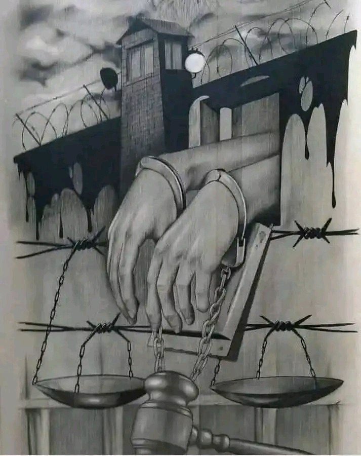 "لا تكن سجينا لماضيك
 لقد كان درسا فقط وليس حكما مؤبدا"