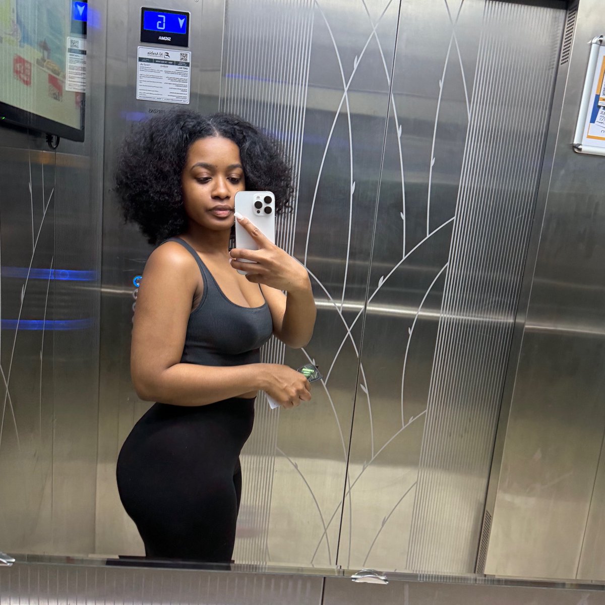 toniWoni🇯🇲 tweet media