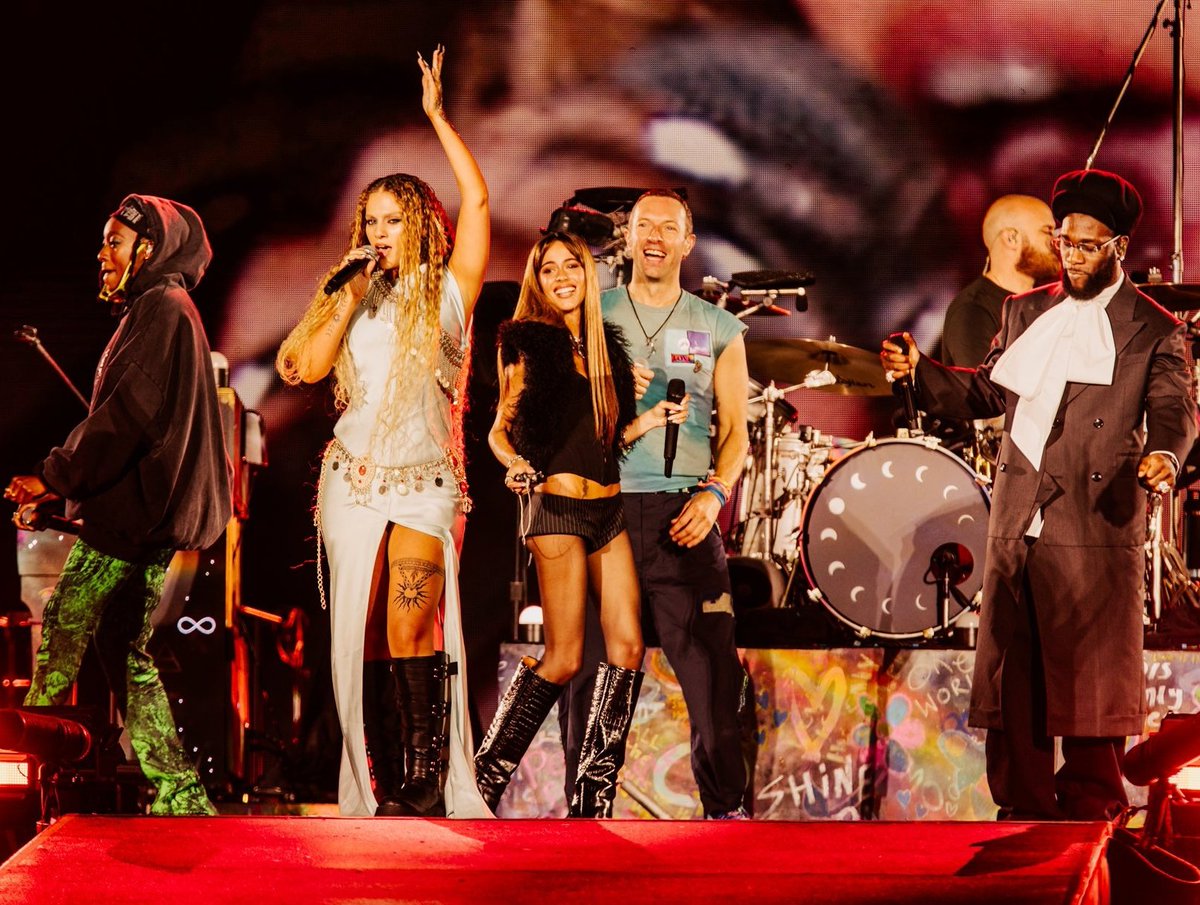 Francisco 🛸 🤍 tweet media