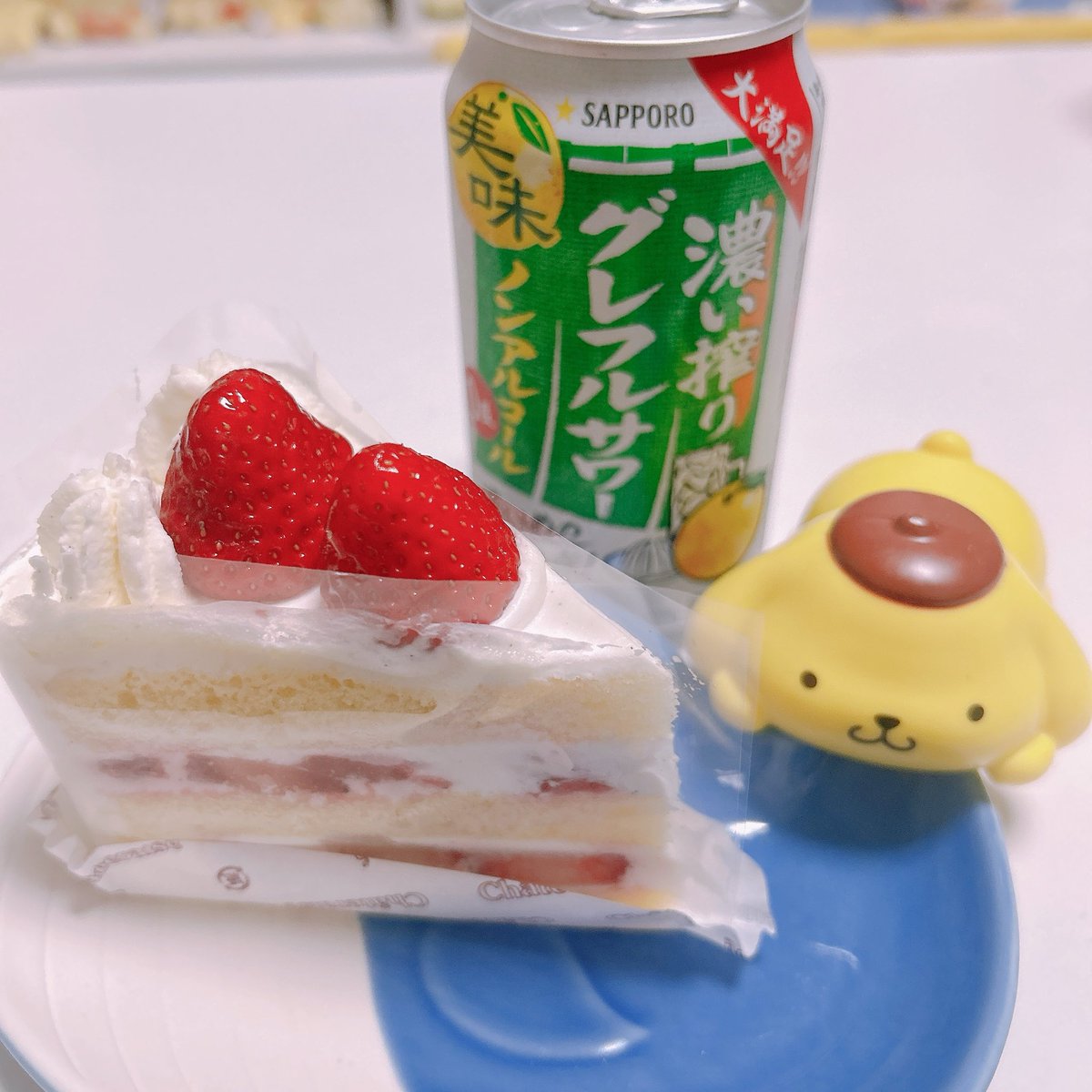 となりのtoもこ tweet media