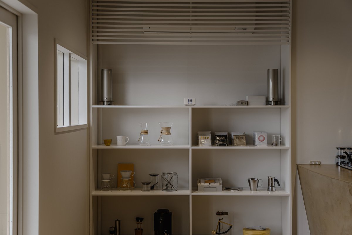 studio_kivi's tweet image. 設計事例
MAQUETTE COFFEE SHOP　店舗改修
@studio_kivi
#店舗デザイン #建築