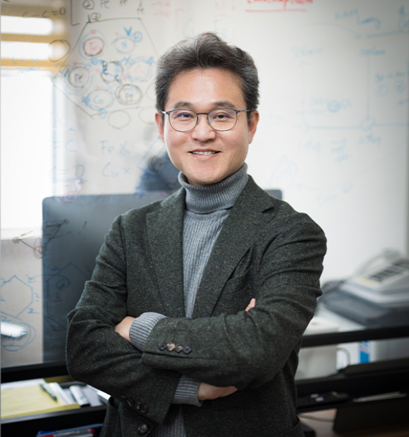 fuelcellsworks's tweet image. New platinum catalyst boosts #fuelcell efficiency and durability, tackling ORR limits and enabling better atomic control. A key step toward commercial #hydrogen vehicles. 

#HydrogenNow #CleanTech #EnergyTransition

fcw.sh/QSMWkj