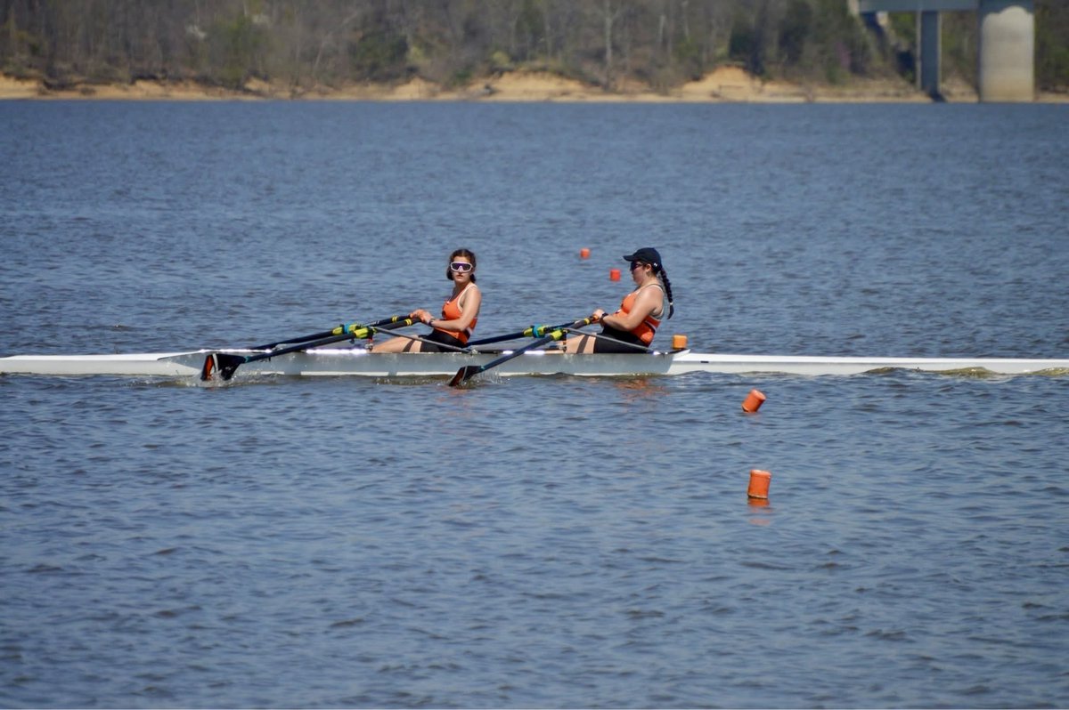 Foundry216's tweet image. Big weekend for our CFJ Competitive Team🎉

Last weekend, our athletes took on the Cincinnati Sculling and Collegiate Regatta in Bethel, Ohio and showed serious growth.

Congratulations to all our athletes. We’re so excited for what’s ahead this season!
#rowing #cle #regatta