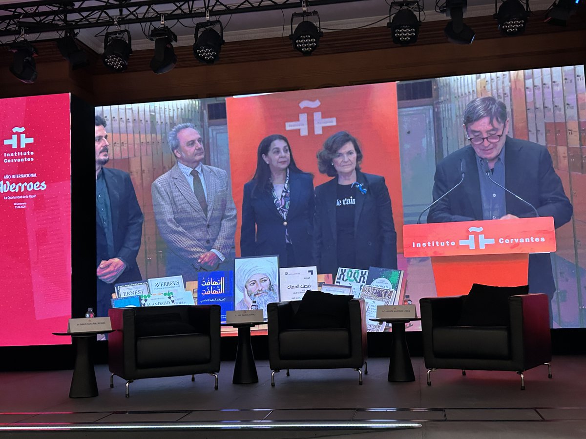 MoroccoInESP's tweet photo. SE la Sra. Embajadora participó en el homenaje a Averroes en el @InstCervantes, con motivo de su 900º aniversario, con la presencia de su director, Luis García Montero, y de la Presidenta del Consejo de Estado @carmencalvo_. La Caja de las Letras acogió un depósito con sus obras. https://t.co/JkgCQsgvmh