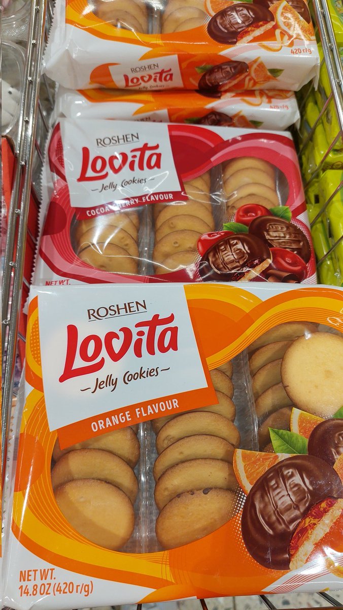 Вуса твого лідора tweet media