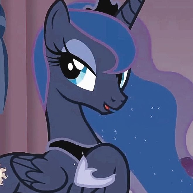Princess Luna tweet media