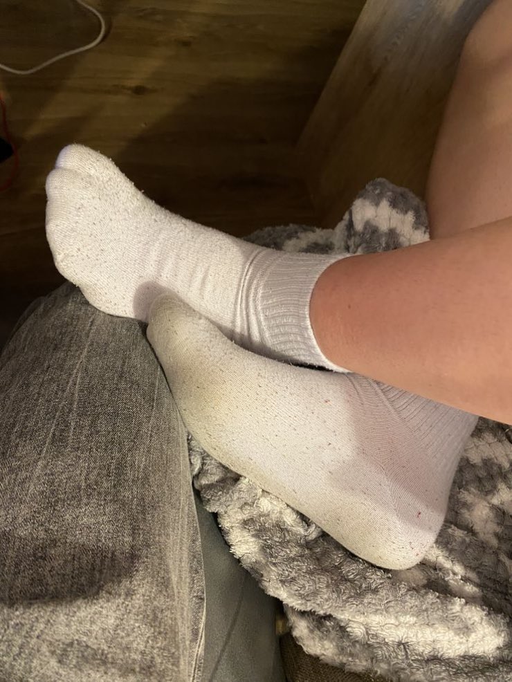 Goddess Vee tweet media