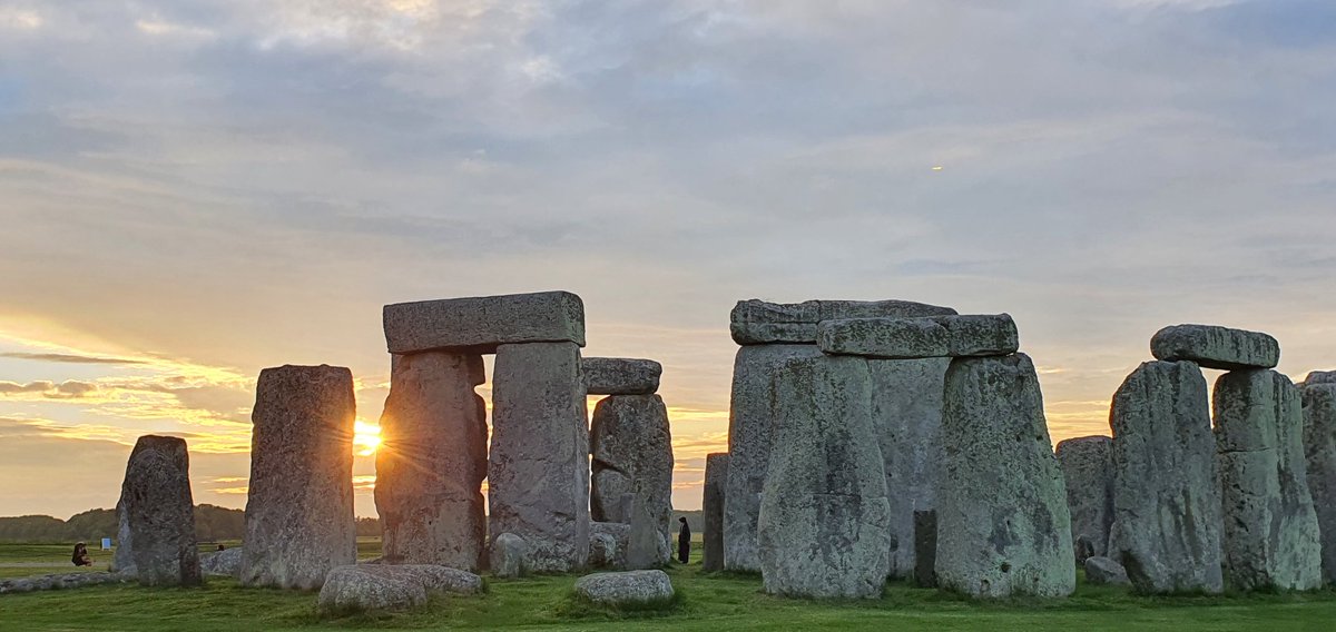 Stonehenge U.K tweet media