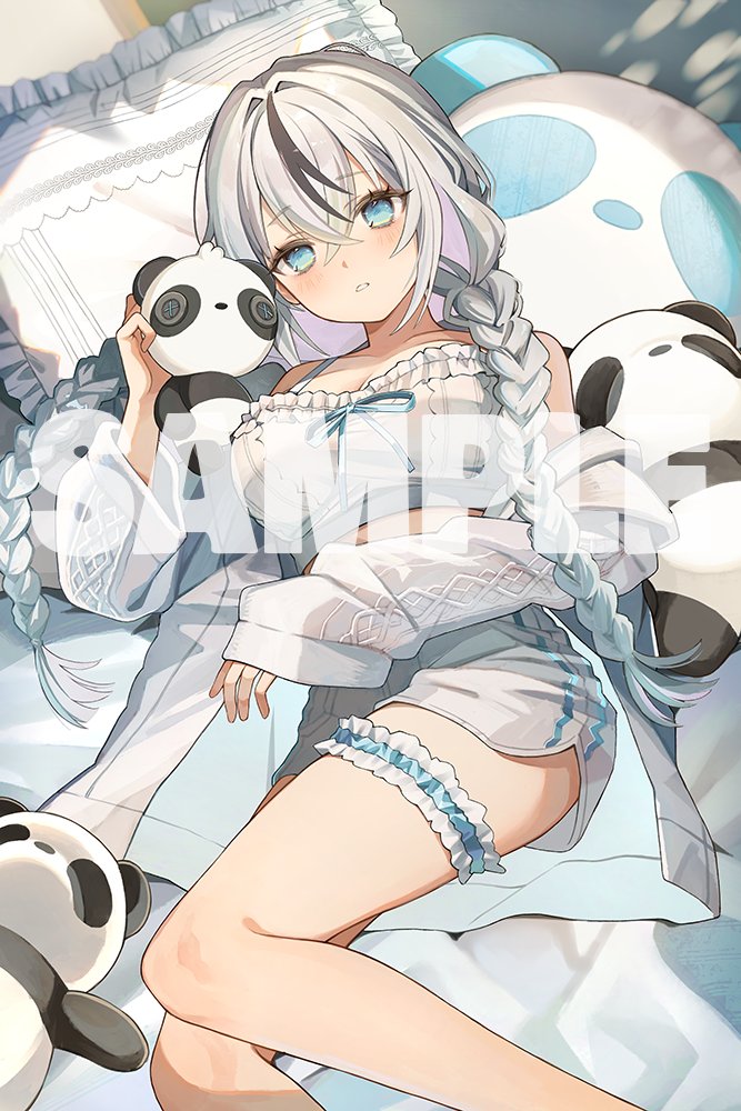 Tsuyuri_vspocn's tweet photo. NEWメンバーシップイラストだよ！
めちゃくちゃ可愛く仕立ててもらいました🐼🤍抱き枕にもなるそうで楽しみ🥰💕 https://t.co/g6AdH85taR