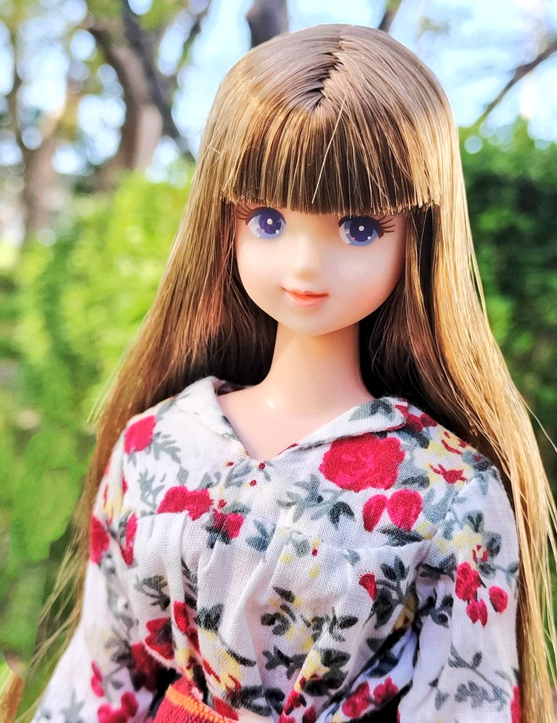 まるむ tweet media