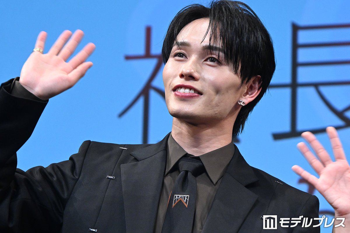 modelpress's tweet photo. 【注目のドラマ記事🎬】

森次政裕（超特急）、初主演ドラマ 
メンバーからの反応は？

和田雅成との胸キュン対決も💘
https://t.co/NaVdOKj4bY

#あの夜社長の子供を授かりました #モデルプレスドラマ推し活会議室 https://t.co/hJdBjsfWmc