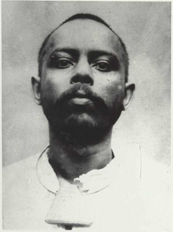 The birth anniversary of Ullaskar Dutta.
It's rare that one life story encompasses both an abiding revolutionary passion and an amazing love story. But Ullaskar was that man.
Ullaskar was a Presidency College student, an activist rusticated for slapping a professor for making fun