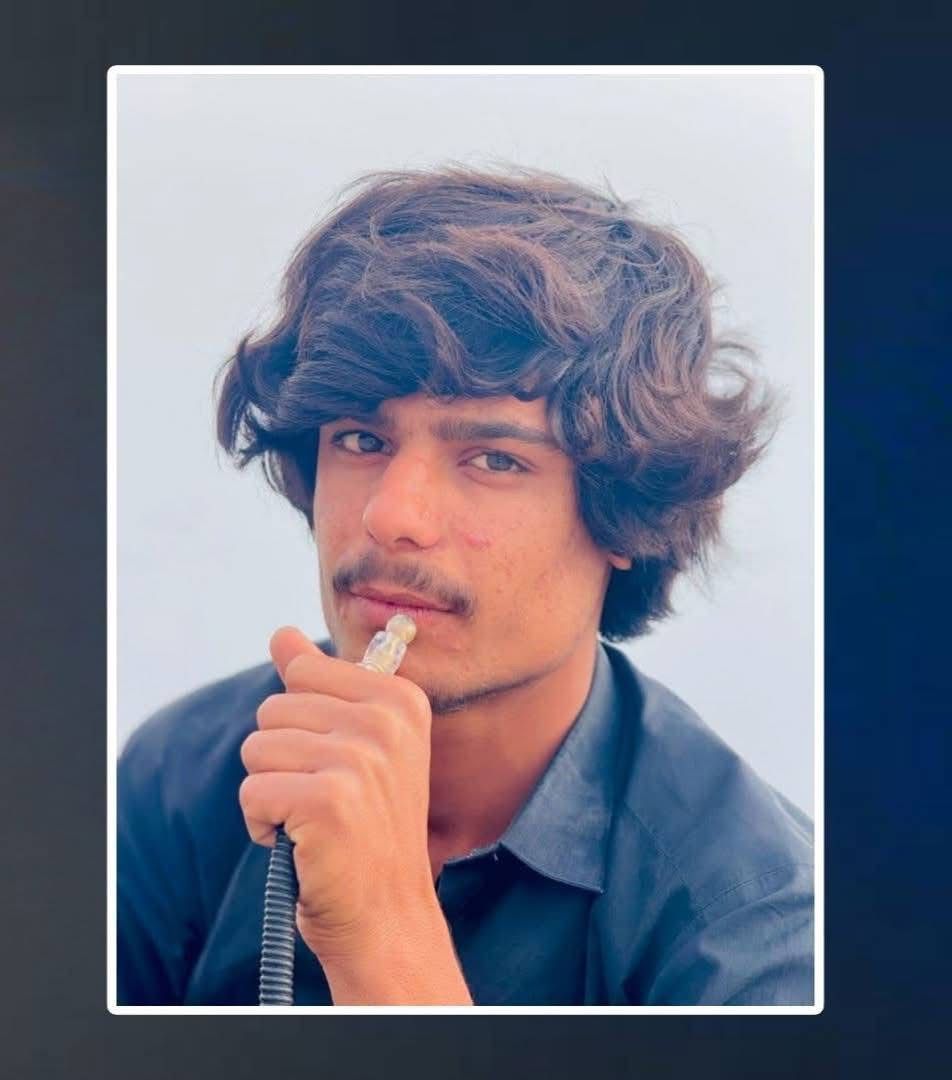 #بلوچستان پنجگور پروم اسپتال میں قابض پاکستانی فورسز نے چار لاشیں لائی ہیں. جنکو گزشتہ دونوں پروم سے جبری گمشدگی کا شکار بناکر جعلی مقابلے میں شہید کر دیا۔ جن میں ایک کی شناخت مروان ولد حمزہ کے نام ہوئی جنہیں 5 اپریل 2026 کو پروم لگورک سے جبری لاپتہ کیا تھا۔

#StopBalochGenocide