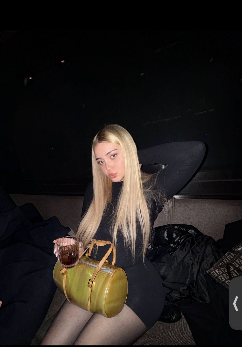 Lady Trixie tweet media