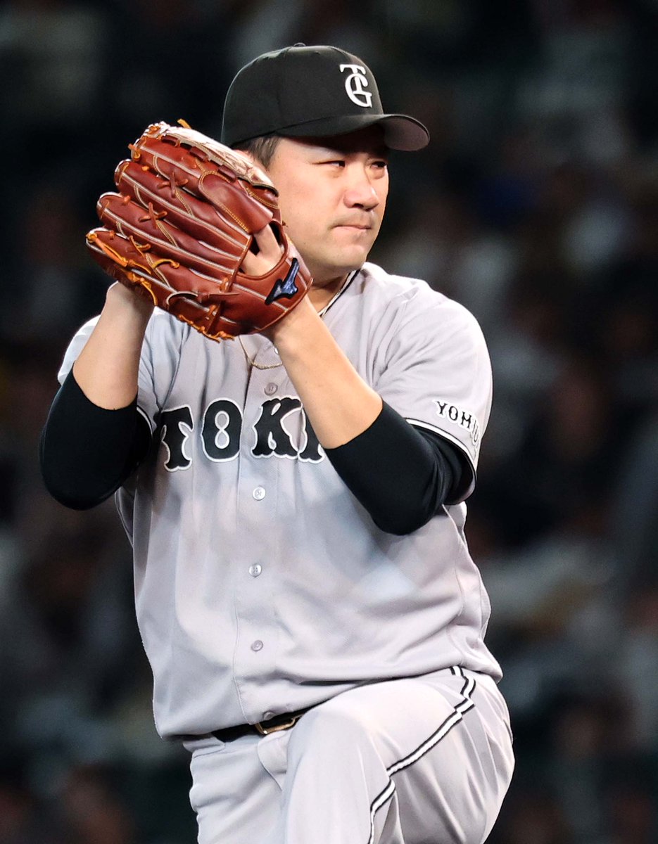 五回裏】巨人 4-3 阪神 #田中将大 投手は、一死満塁から犠飛で1点を失う。