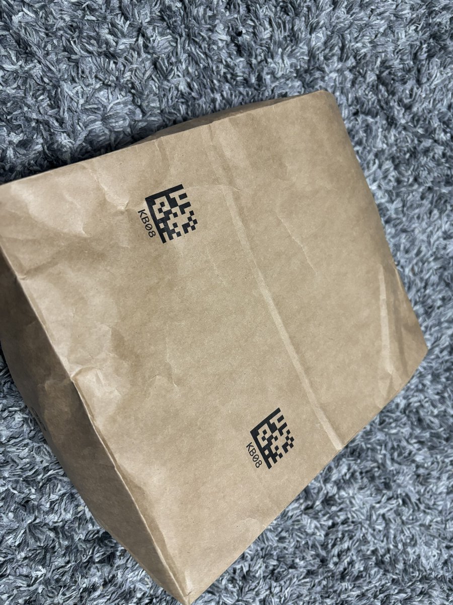 aozzZ_ / アイオライト tweet media