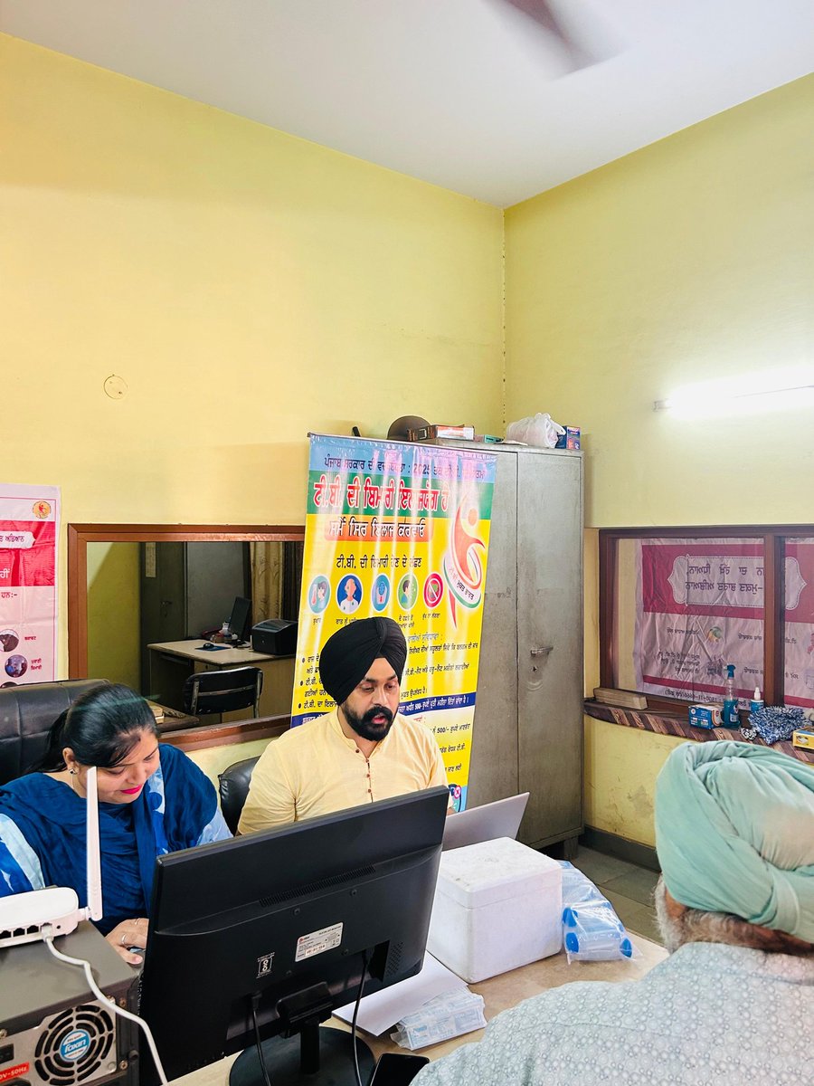CSLDH0161's tweet photo. ਬਲਾਕ ਮਾਛੀਵਾੜਾ ਦੇ ਪਿੰਡ ਸਹਿਜੋ ਮਾਜਰਾ ਅਤੇ ਪਵਾਤ ਵਿੱਚ 100 ਦਿਨਾਂ ਦੇ ਟੀਬੀ ਮੁਕਤ ਅਭਿਆਨ ਤਹਿਤ ਲਗਾਇਆ ਗਿਆ ਸਕਰੀਨਿੰਗ ਕੈਂਪ — ਜਿੱਥੇ ਪਿੰਡ ਵਾਸੀਆਂ ਦੇ ਐਕਸਰੇ ਕਰਕੇ ਟੀਬੀ ਬਾਰੇ ਜਾਗਰੂਕਤਾ ਫੈਲਾਉਂਦੇ ਸਿਹਤ ਕਰਮਚਾਰੀ 💪✨
ਸਿਹਤਮੰਦ ਪਿੰਡ, ਖੁਸ਼ਹਾਲ ਭਵਿੱਖ! 🌱 https://t.co/bdUYWPLg4L