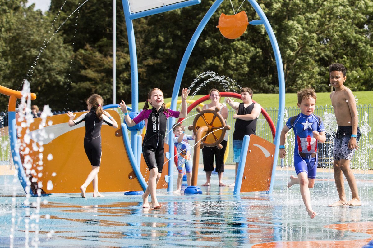 Ustigate Waterplay tweet media