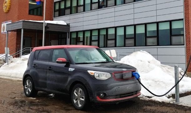 Holly Doan tweet media