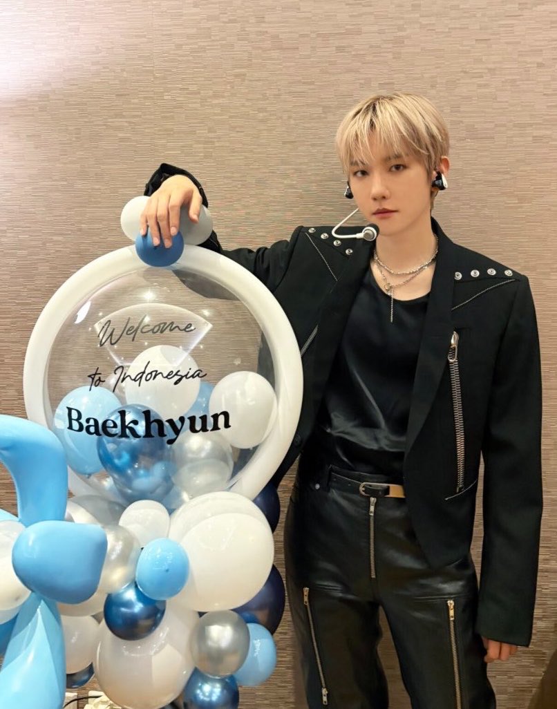 Baekhyun Indonesia tweet media