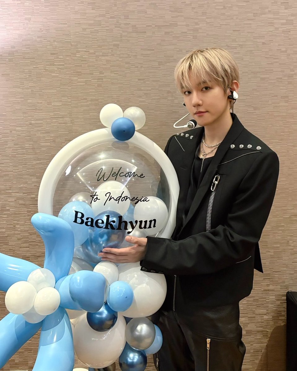 Baekhyun Indonesia tweet media