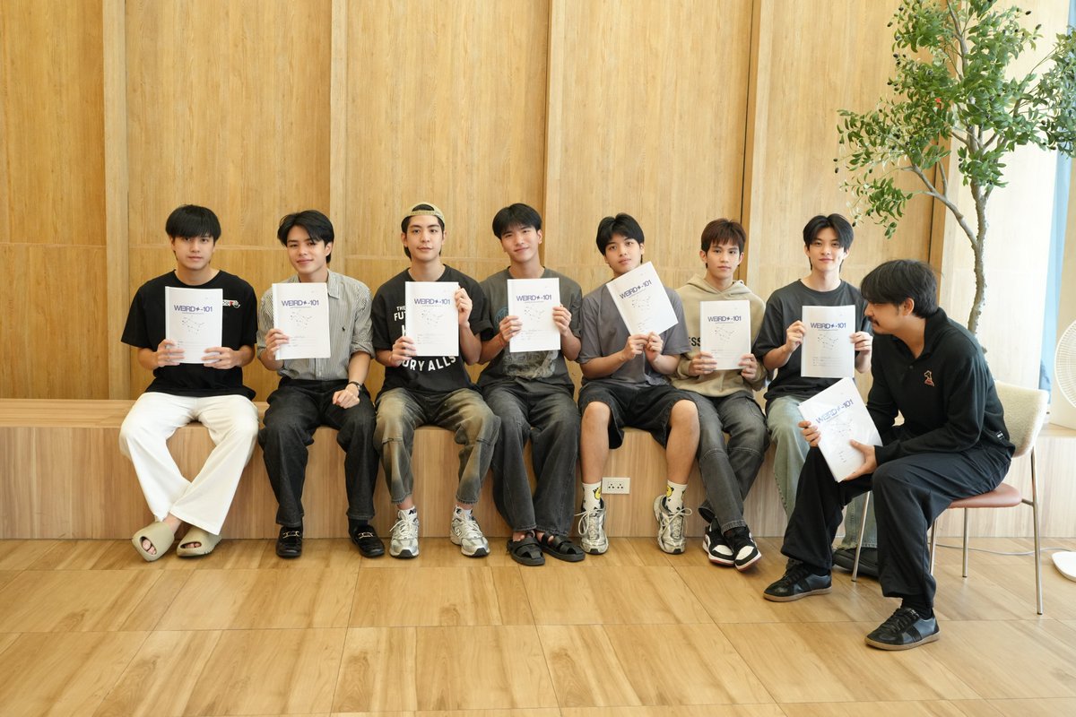 WEIRDO-101 แรงโน้มถ่วงระหว่างเรา tweet media