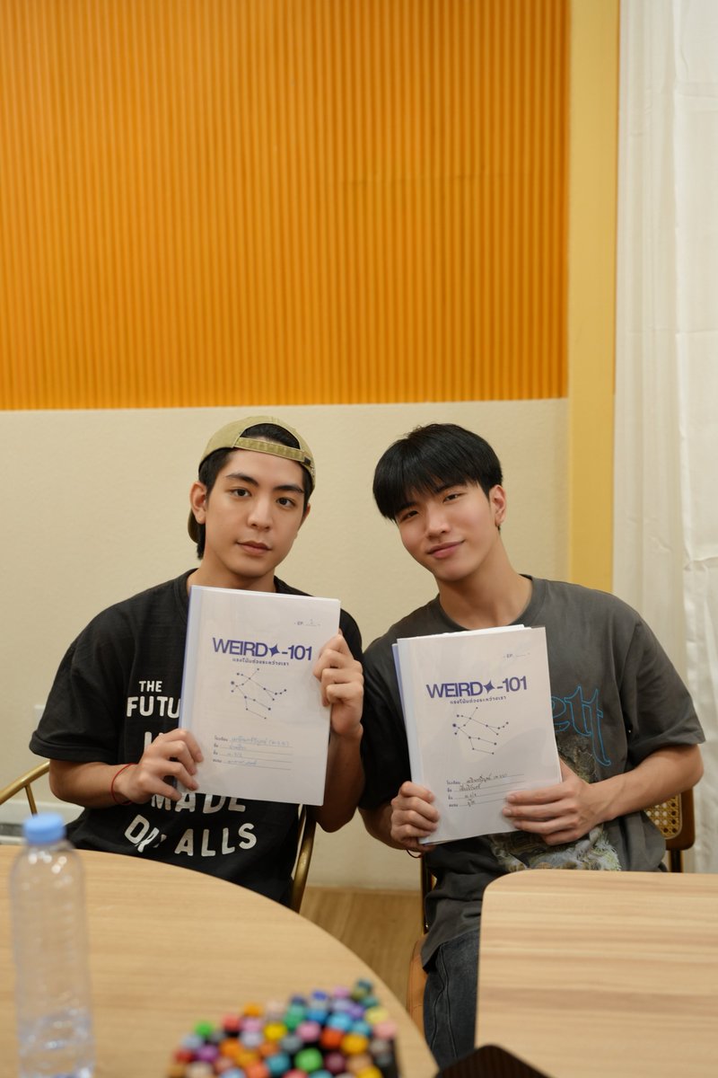 WEIRDO-101 แรงโน้มถ่วงระหว่างเรา tweet media