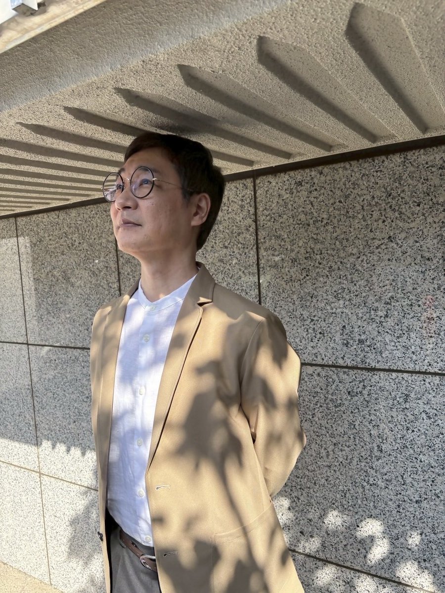 木10新ドラマ
『今夜、秘密のキッチンで』第２話。
この男の正体が明らかになるようです。たぶん。
よる10時から放送です。

#今夜秘密のキッチンで