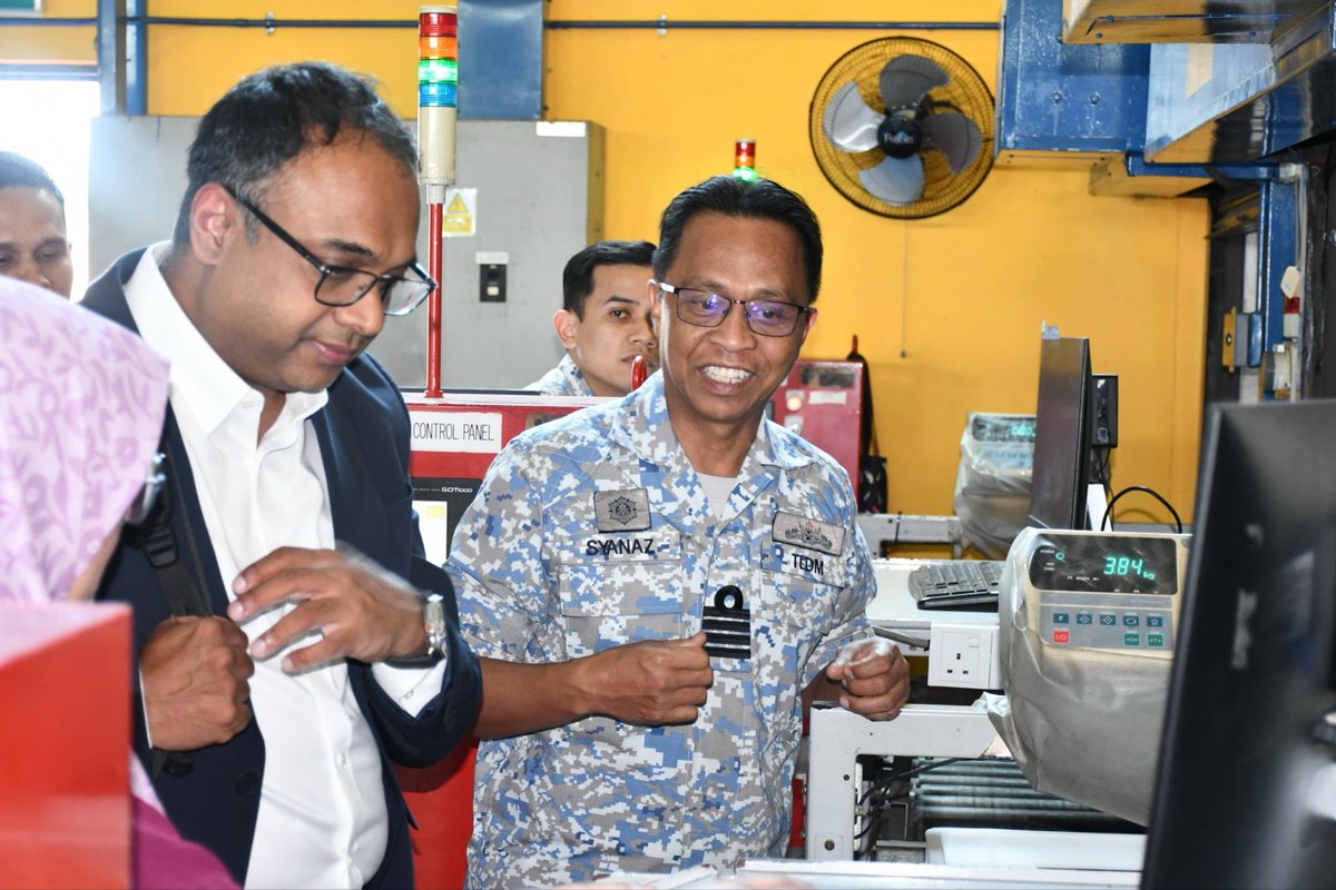 Depot Bekalan Armada Barat tweet media