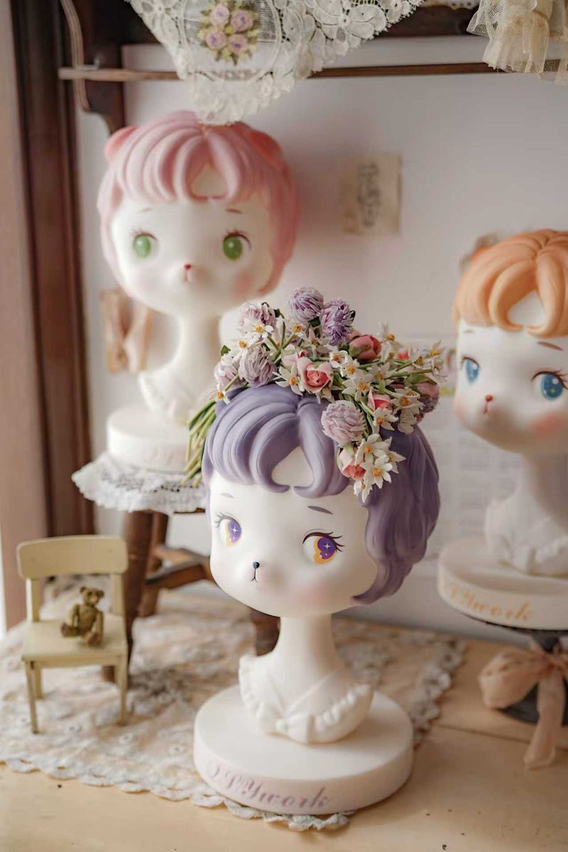 今週末の大阪「iDoll West」に参加します✨

ビスクドール、頑張っていたのですが間に合わず…すみません💦
GW頃の通販抽選でご案内できたらと思っています。

今回もウサギちゃんは先行販売いたします🐰
会場でお会いできたら嬉しいです♡

ブース：E49、50

#QLYwork