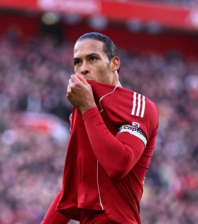 عالم ليفربول tweet media