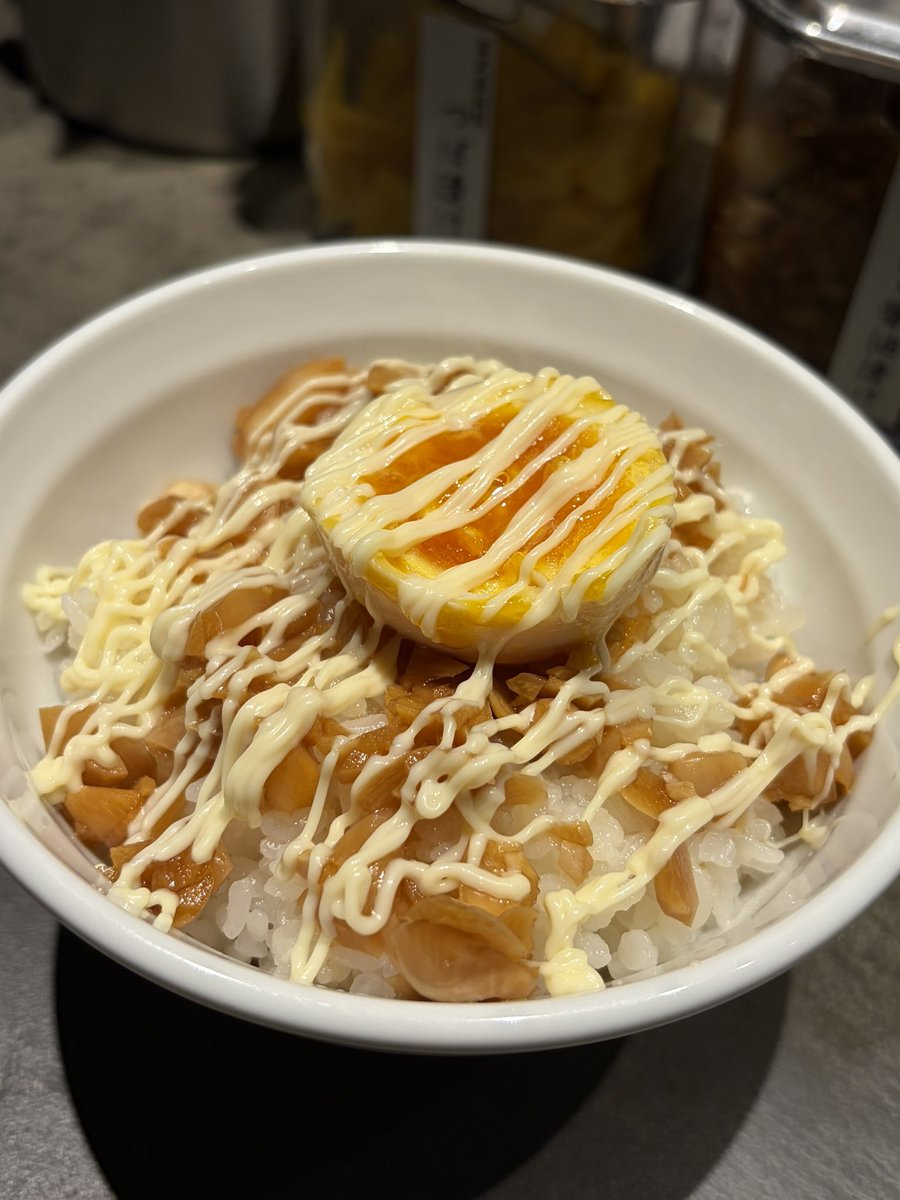 みさとん tweet media