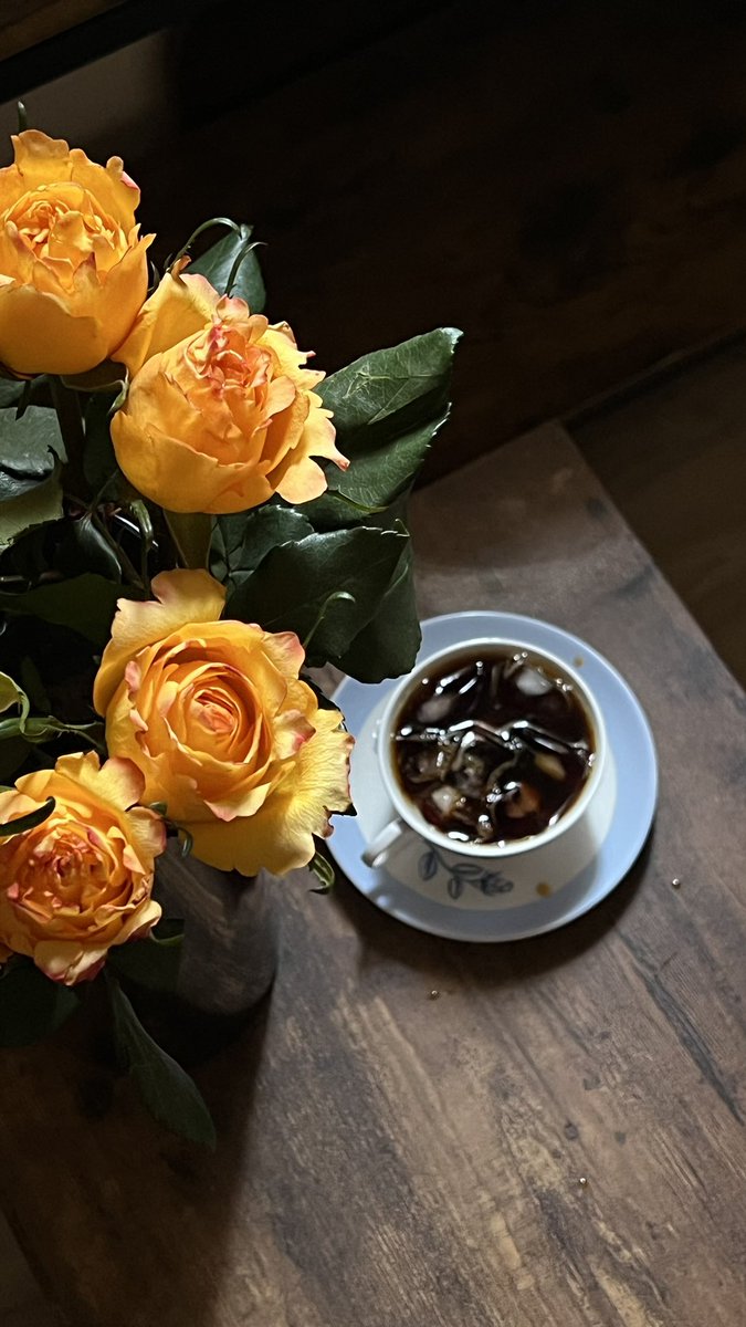 قهوة يوم الخميس بعد حضور الجلسات لها طعم غير 🫶🏼🧡🧡🧡🧡!