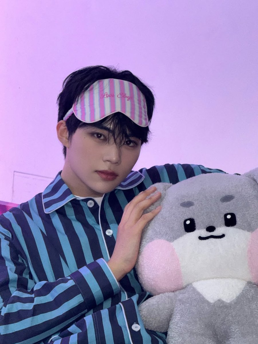 A2B1 Base tweet media