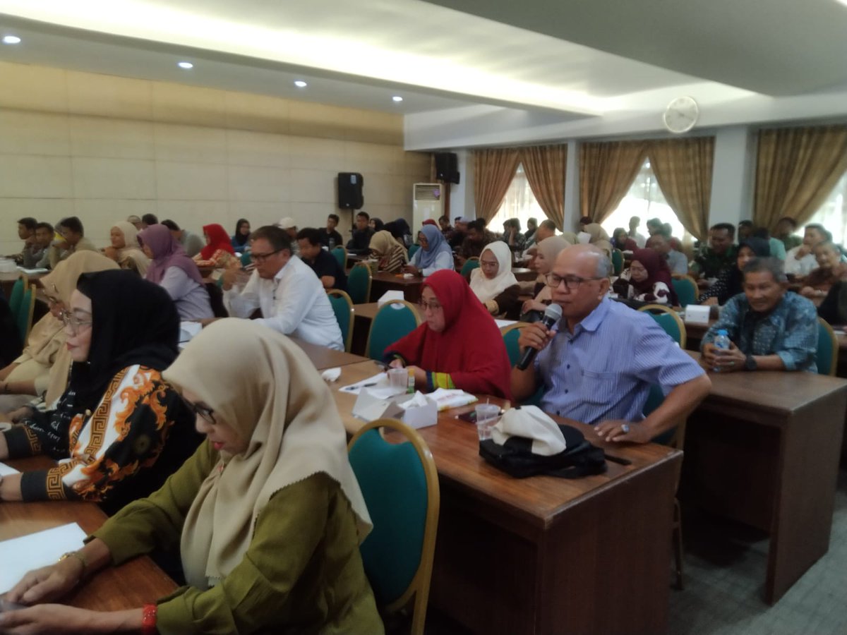 JDIH_Pontianak's tweet image. Pembinaan Kelurahan Sadar Hukum Kecamatan Pontianak Kota Dan Kecamatan Pontianak Barat

Selasa, 14 April 2026 
#Kantor Walikota Pontianak