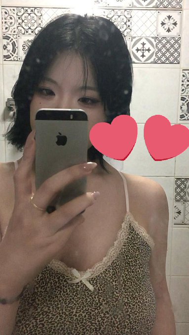 이름을 추가해주세요. tweet media