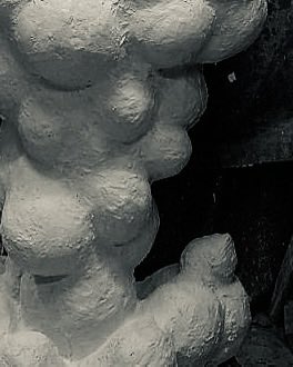 63wlf's tweet photo. \\第55回 日本彫刻会展覧会のお知らせ//
ふわり、ふわり。
どこか遠くへ行くわけでもなく、ただ、そこにいる時間。
足をぶらぶらさせながら、何かを見上げている子。
4月18日から 東京都美術館で始まる 日彫展に出品しました。
https://t.co/hpuWiu2xiL https://t.co/O6tmkF8cgD
