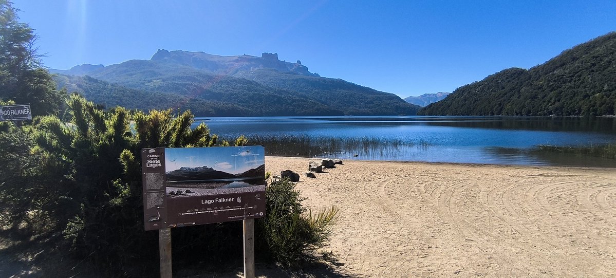 turisargentina's tweet image. Algunas fotos en la Ruta de los 7 Lagos en el pasado mes de febrero #Argentina🇦🇷💙🙌 

Gracias @jairohruize70 por compartir tus hermosas fotos 🙏