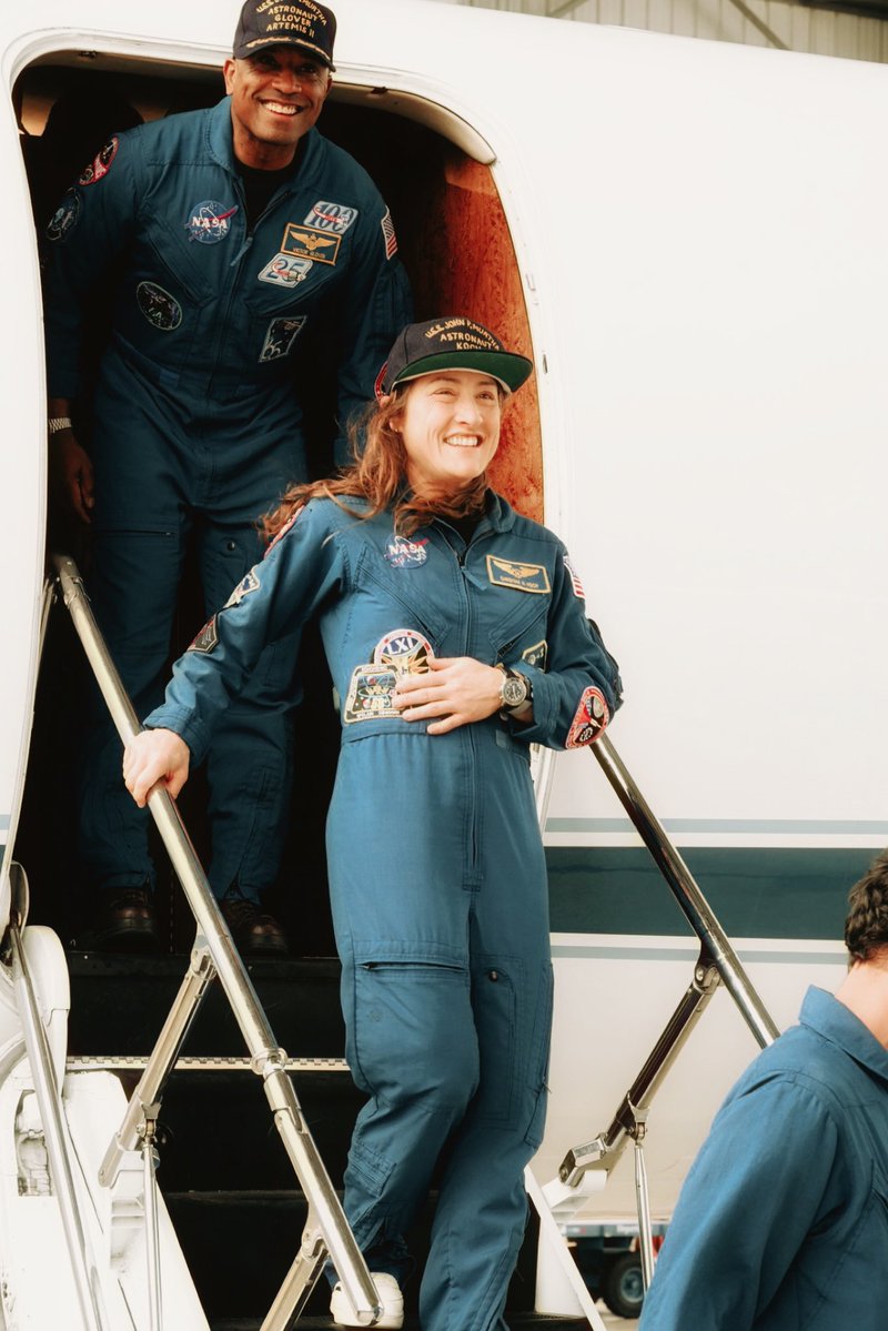 zee ᯓ★ tweet media